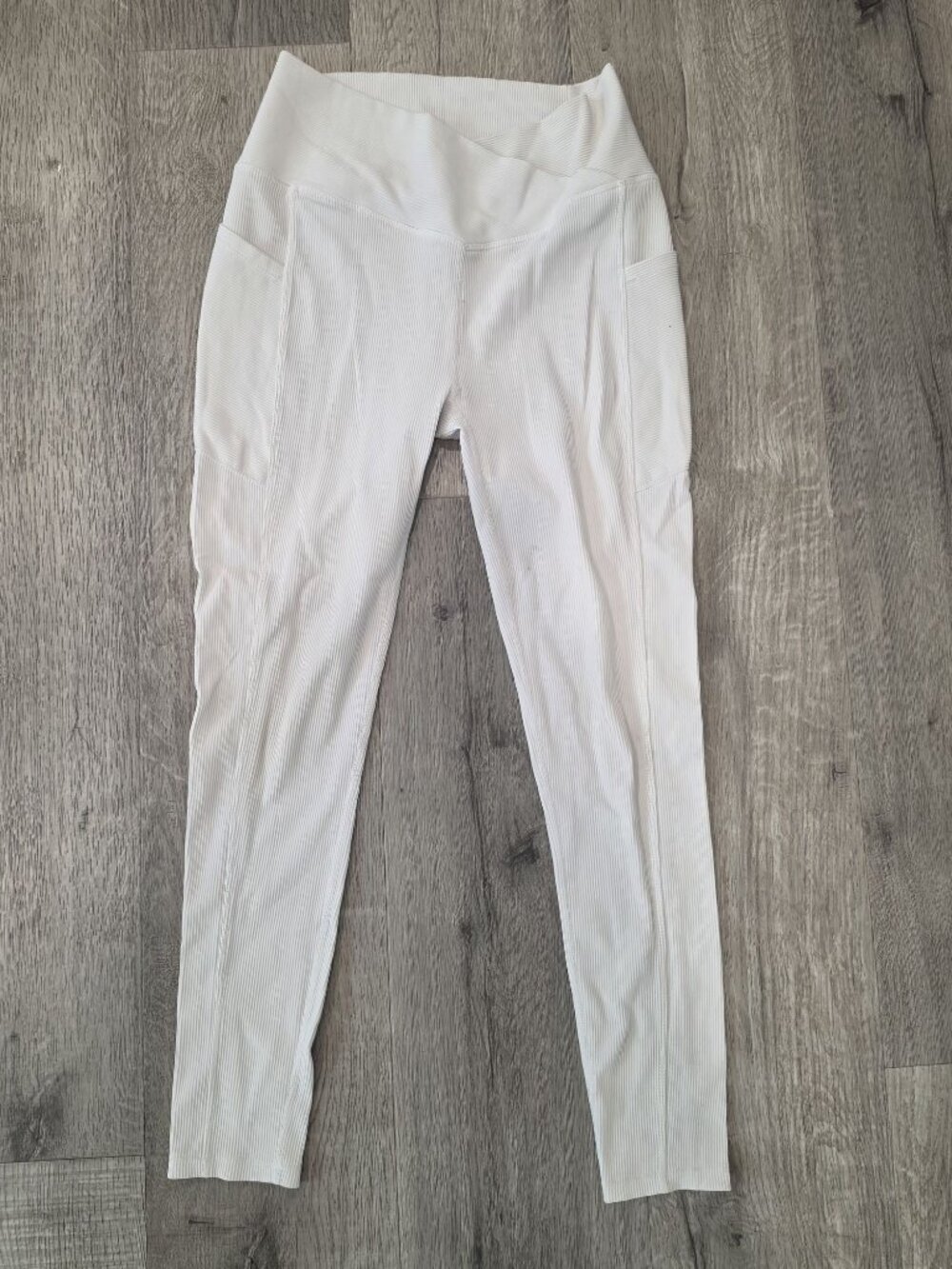 White High-Waisted Ribbed Leggings With Pockets For Women no tags small